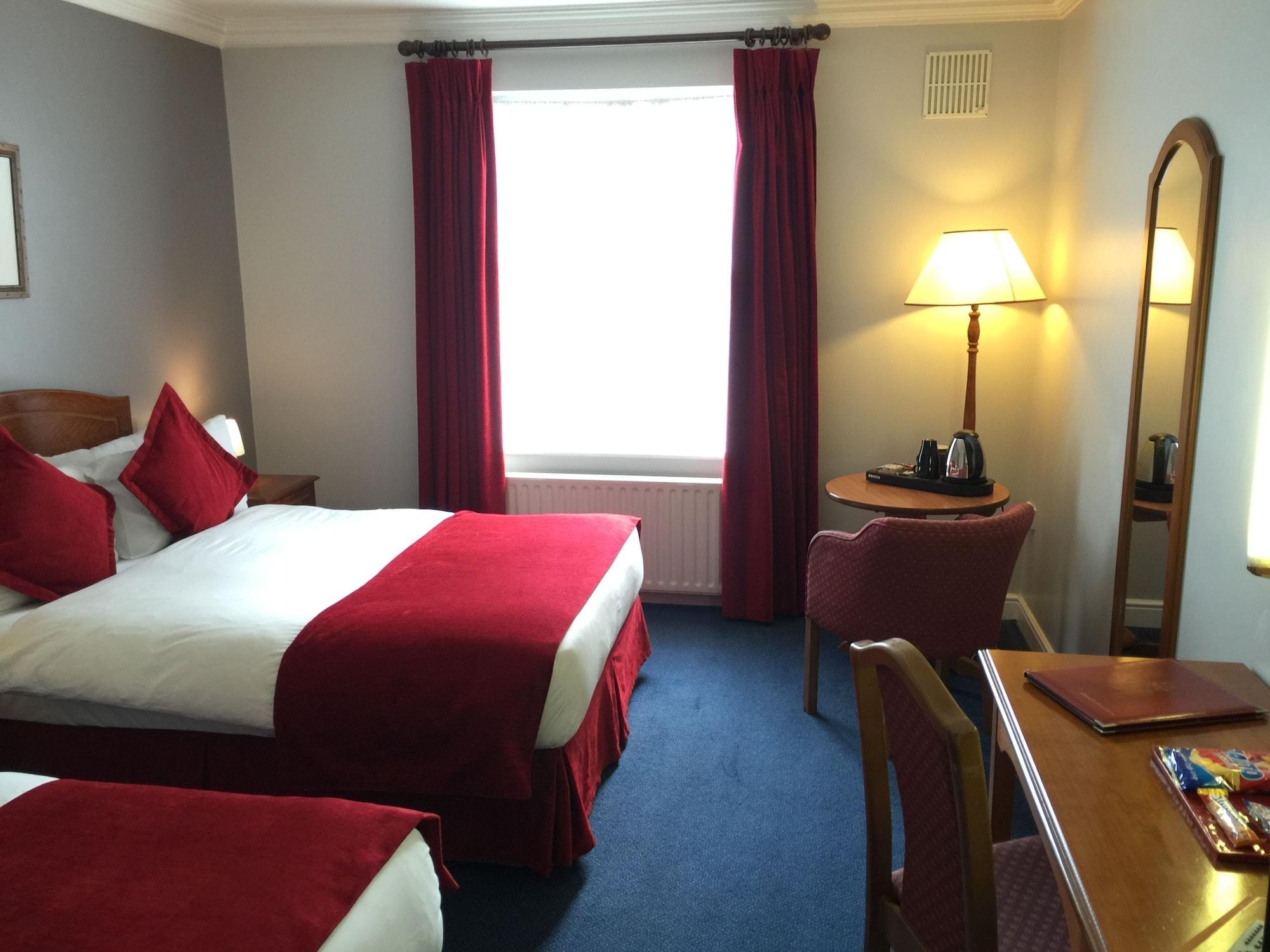 Charleville Lodge Hotel Dublin Exterior foto