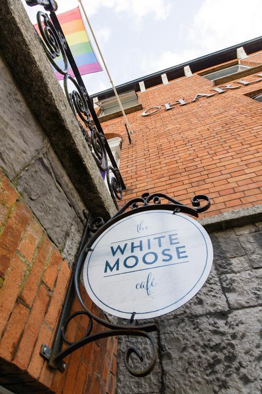 Charleville Lodge Hotel Dublin Exterior foto